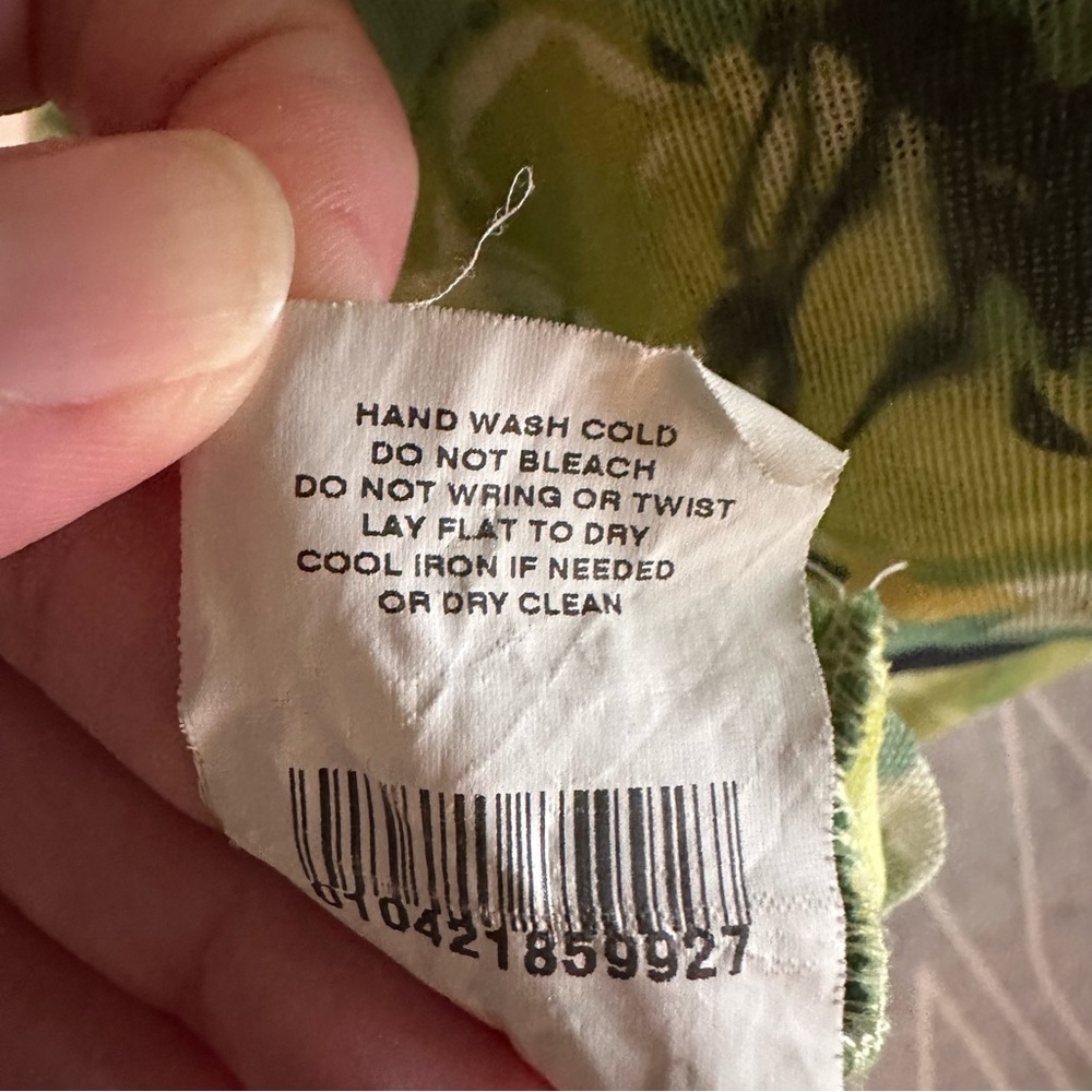 Sweat Pea Green Floral Mesh Maternity Sleeveless Blouse - Picture 7 of 7